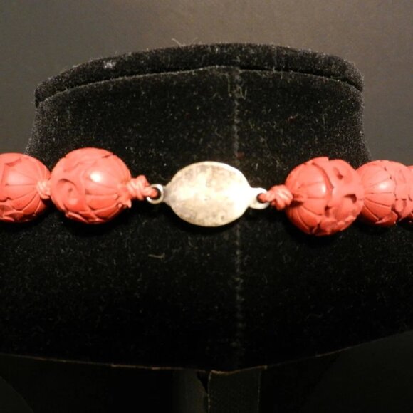 Gorgeous 70' Chinese Cinnabar Hand Made (Red) Knotted Necklace 30" Long 3440 - Picture 5 of 6
